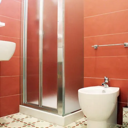 Апартаменты Casa Verdi, Confortevole Bilocale In Centro, 1° P Багерия